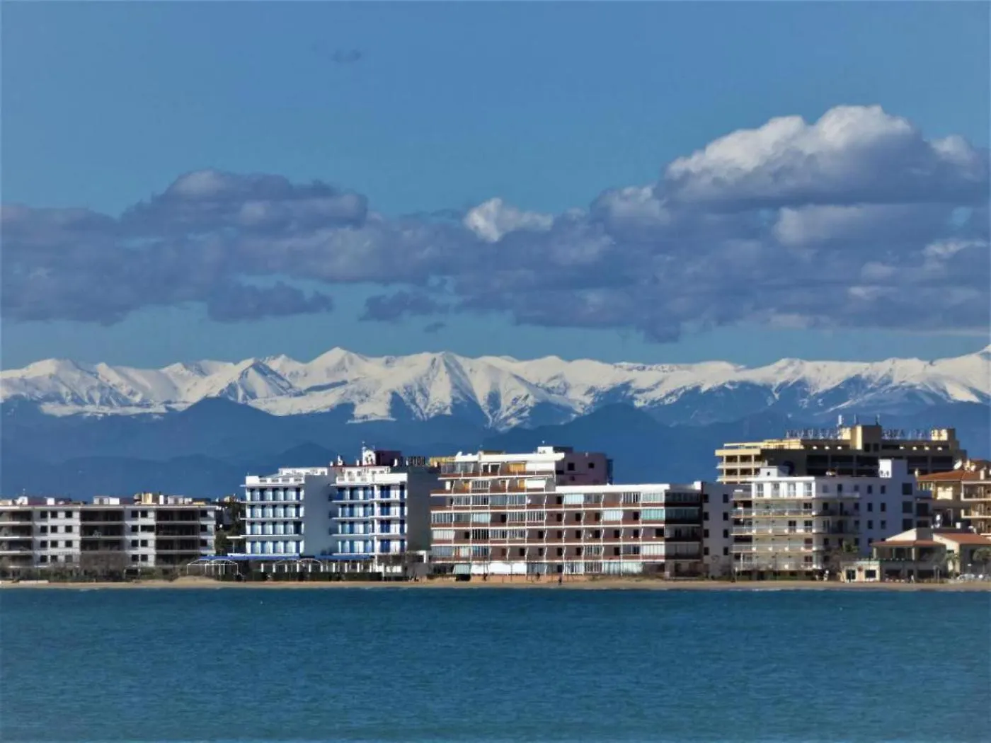 Precioso Apartamento Con Vistas Canal Cerca Playa Av-62 Roses Spain